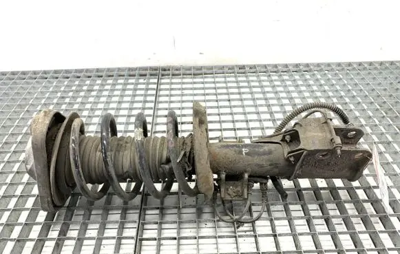 Mercedes-Benz E W212 Front shock absorber/damper A2123207913