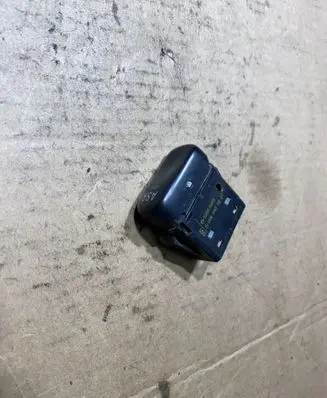 Traction control (ASR) switch