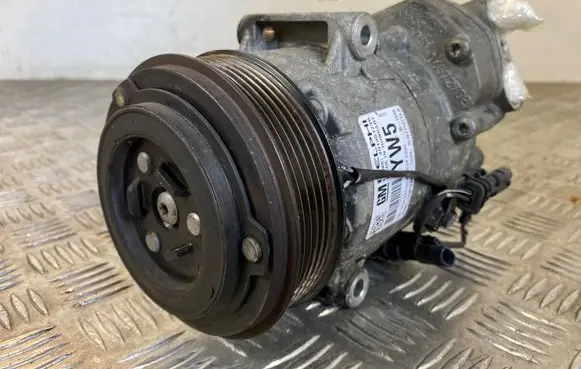 Opel Astra J Air conditioning (A/C) compressor (pump) 13387234 401351739 10161114711A