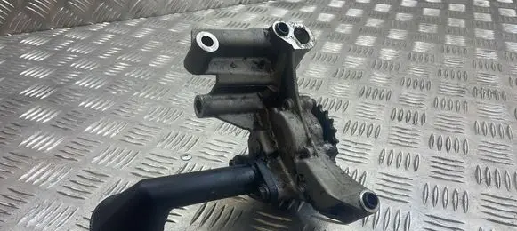 Volkswagen Golf V Oil pump 038115121C 038115251F