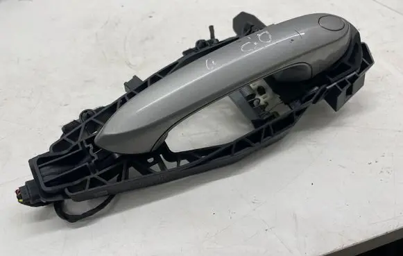 BMW X4M F98 Front door exterior handle 9881776