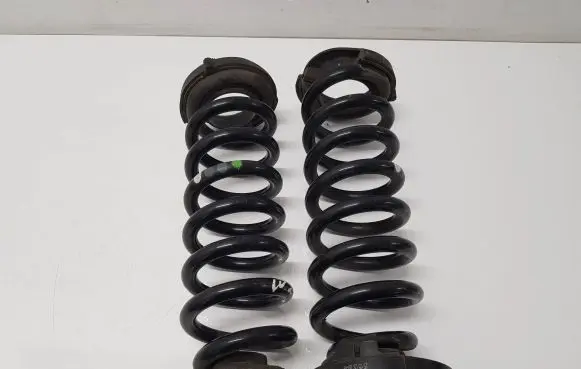 Mercedes-Benz C W205 Rear coil spring A2053280337