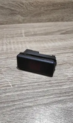 BMW 5 E39 Hazard light switch 8350947