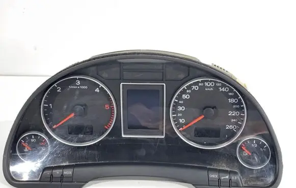 Speedometer (instrument cluster)