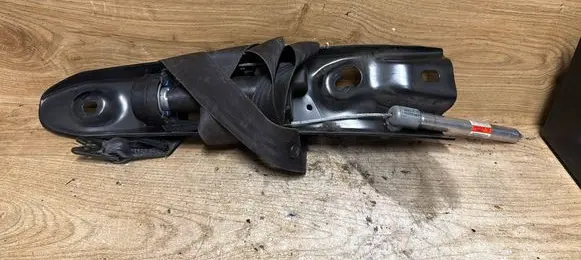 Volvo XC90 Front seatbelt 30661912