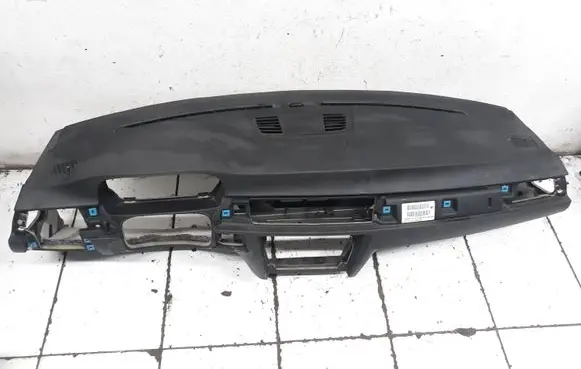 BMW 3 E90 E91 Dashboard 7075392 51457075392