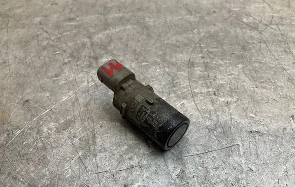 BMW 5 E60 E61 Parking PDC sensor 6989071