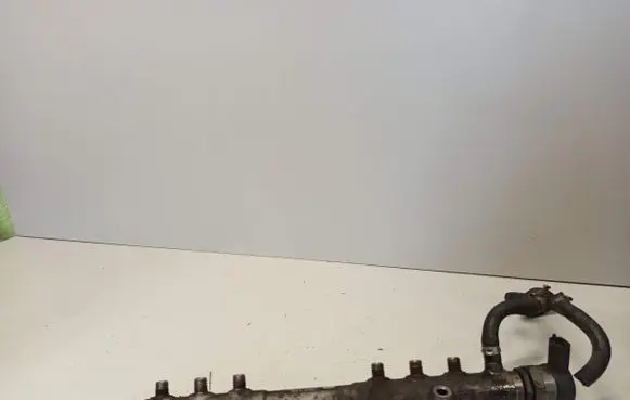 Fuel main line pipe