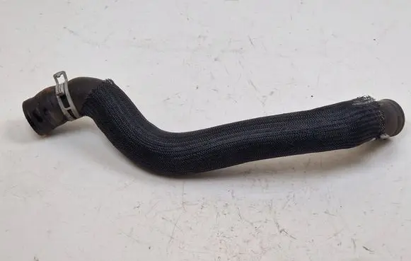Nissan Qashqai Engine coolant pipe/hose 