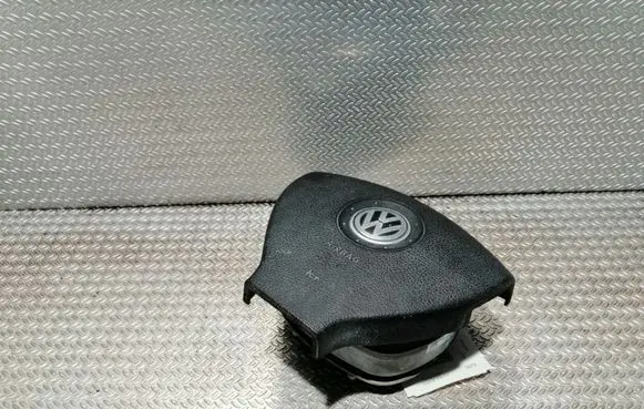 Volkswagen Caddy Steering wheel airbag 2K0880201E
