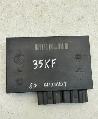 Skoda Octavia Mk1 (1U) Comfort/convenience module 1C0962258AA 5ZA00821500