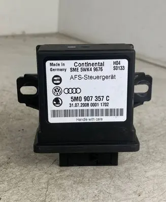 Volkswagen PASSAT CC Light module LCM 5M0907357C 5WK49676 5M0907357A