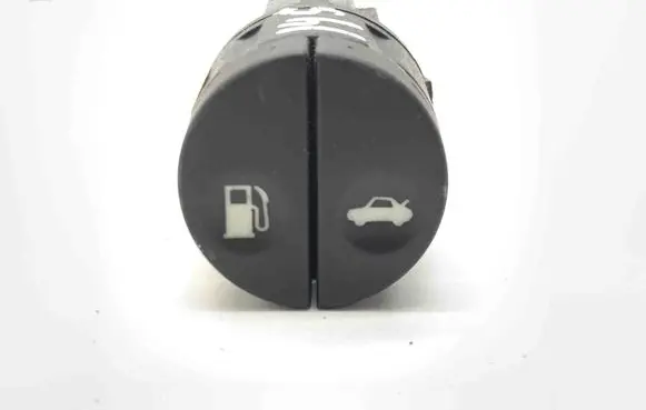 Jaguar XK8 - XKR Tailgate opening switch LJA6255AB