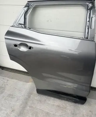 Renault Austral Rear door 161551