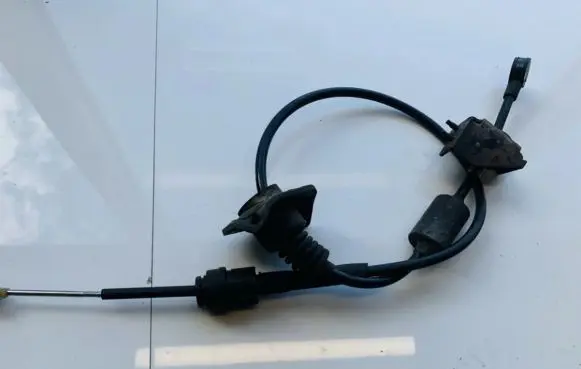Renault Safrane Gear shift cable linkage 7700854811k