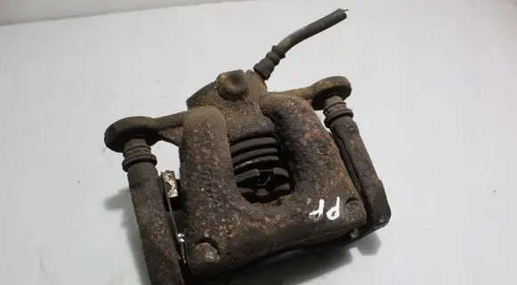 BMW 1 E81 E87 Front brake caliper