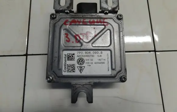 Porsche Cayenne (92A) Fuel injection pump control unit/module A2C53355730