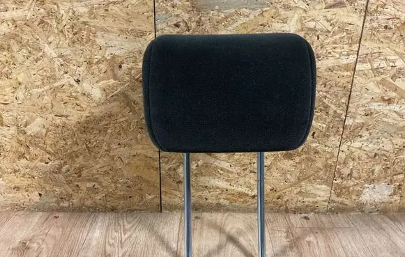 Ford Focus Rear seat headrest 