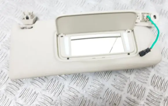 Volvo XC60 Sun visor