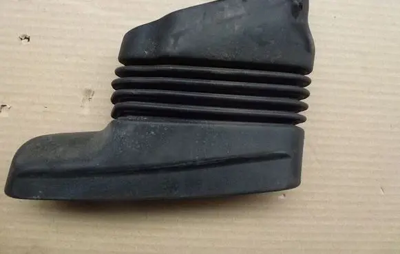 Mercedes-Benz Sprinter W906 Air intake hose/pipe A2535050300-T