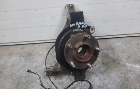 Nissan Murano Z51 Front wheel hub spindle knuckle