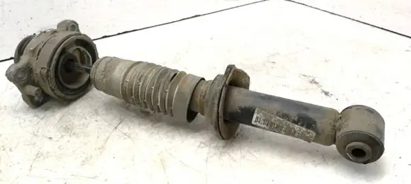 Alfa Romeo 159 Rear shock absorber/damper 50706199