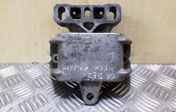 Skoda Octavia Mk1 (1U) Gearbox mount 1J0199555AJ