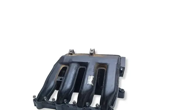 BMW 1 E81 E87 Intake manifold 