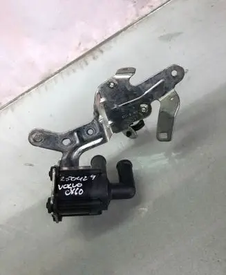 Volvo XC60 Electric auxiliary coolant/water pump 32324816