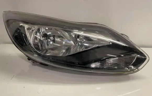 Ford Focus Headlight/headlamp BM5113W029CJ 14819 F4175PL