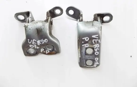 Toyota Avensis Verso Front door hinge set 