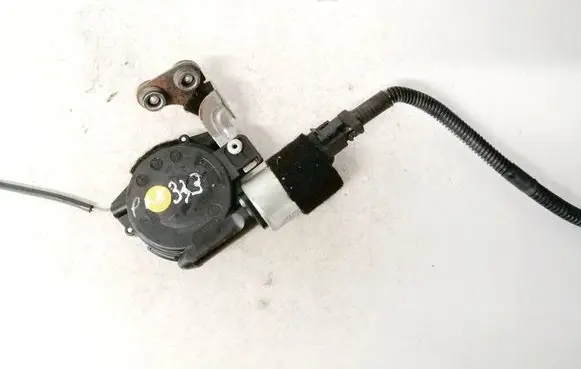 Hyundai Santa Fe Seat adjustment motor 2016901