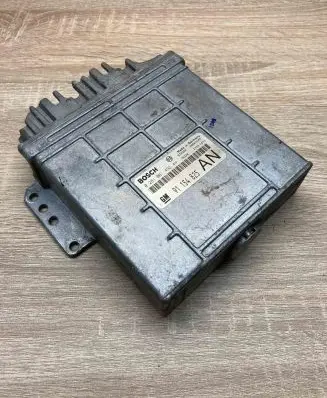 Opel Frontera A Engine control unit/module ECU 91154825 0281001492