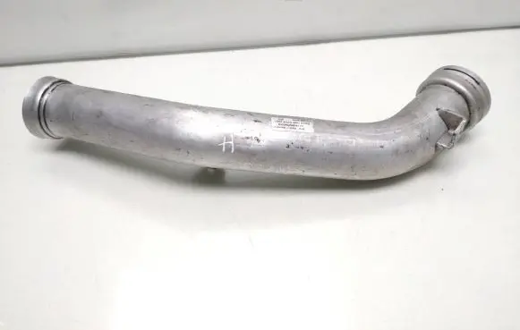Mercedes-Benz E W211 Intercooler hose/pipe A6420980707