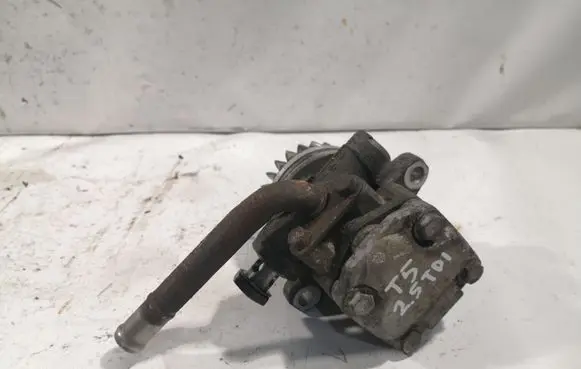 Volkswagen Transporter - Caravelle T5 Power steering pump