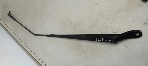 Peugeot 207 Front wiper blade arm A7DAGCP