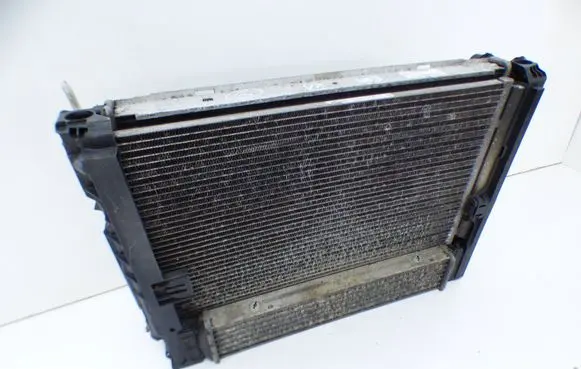 BMW X1 E84 Coolant radiator 781029105