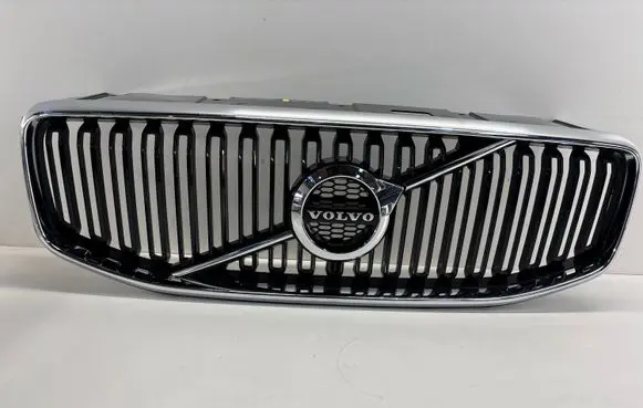 Volvo XC60 Front bumper upper radiator grill 31479494
