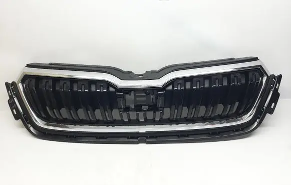Skoda Kamiq Front bumper upper radiator grill 658853653A