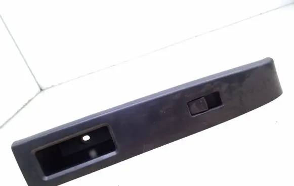 Mazda 5 Front door window switch trim CC29684L1C 6062T1 CC3366370A
