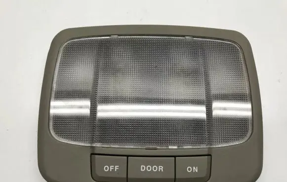 Hyundai Santa Fe Rear seat light