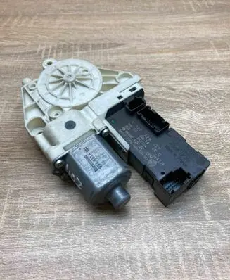 Peugeot 407 Front door window regulator motor 1137328127 994421103