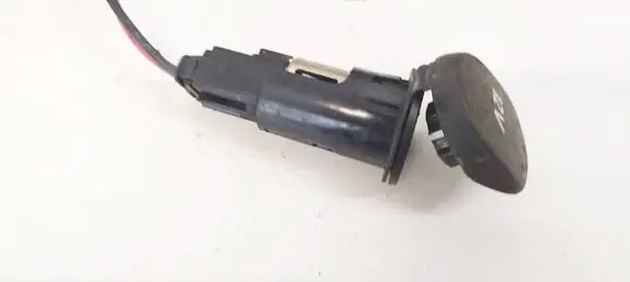Renault Laguna III Cigarette lighter 