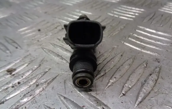 Toyota Corolla E120 E130 Fuel injector 0280156019