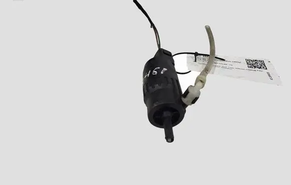 Skoda Octavia Mk2 (1Z) Windscreen/windshield washer pump