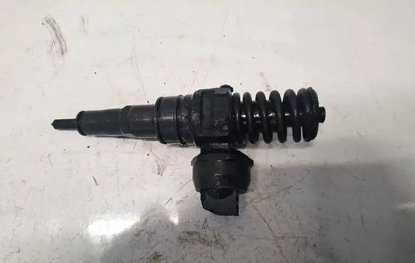Audi A2 Fuel injector 045130073
