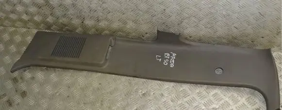 Ford Ranger (C) pillar trim