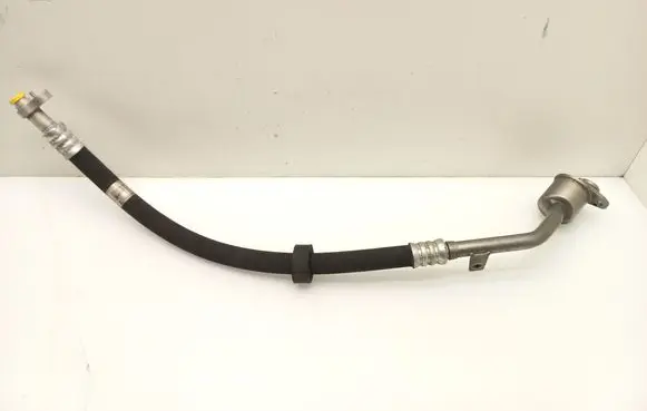 Mercedes-Benz Vito Viano W639 Air conditioning (A/C) pipe/hose A6398303915