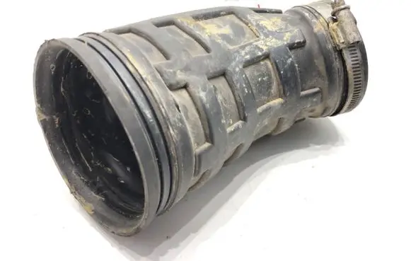 Alfa Romeo 159 Air intake hose/pipe 55193538