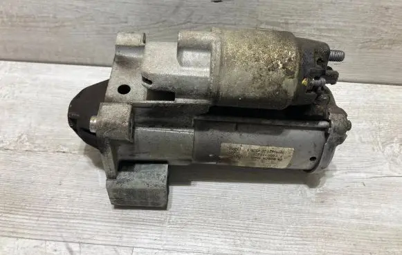 Mini One - Cooper F56 F55 Starter motor 8570848